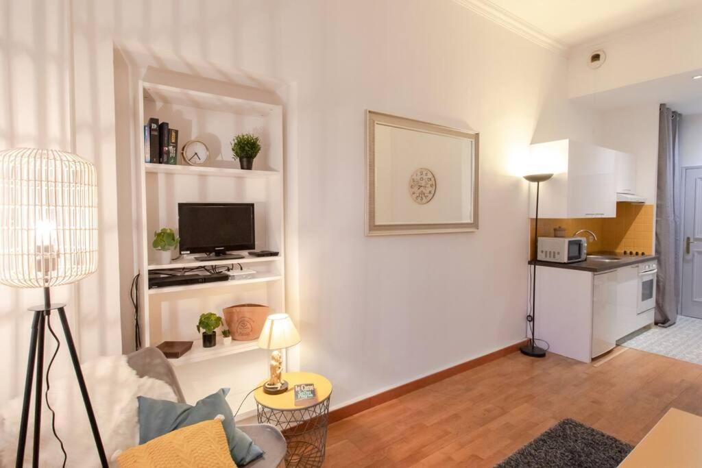 Apartment L22 Jean-medecin 3 Mins To The Ac & Wifi *